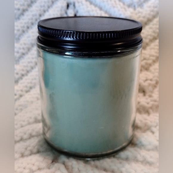 BATH & BODY WORKS TREE FARM  7 OZ S SINGLE WICK CANDLE NEW Christmas Pine Cedar - Picture 3 of 5